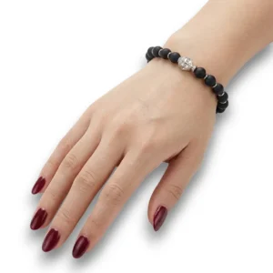 Akik taşlı unisex tasarım hologram bileklik manken bileğinde