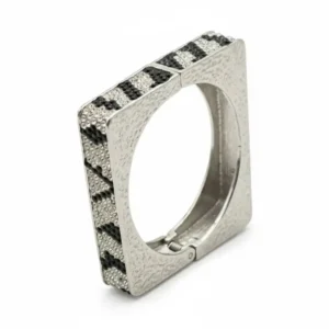 Zirkon taşlı kare tasarım kelepçe bileklik genel görünüm