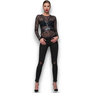 Manken üzerinde tam boy görünüm ile belden geçmeli siyah deri vücut kemeri modeli TikiTonki
