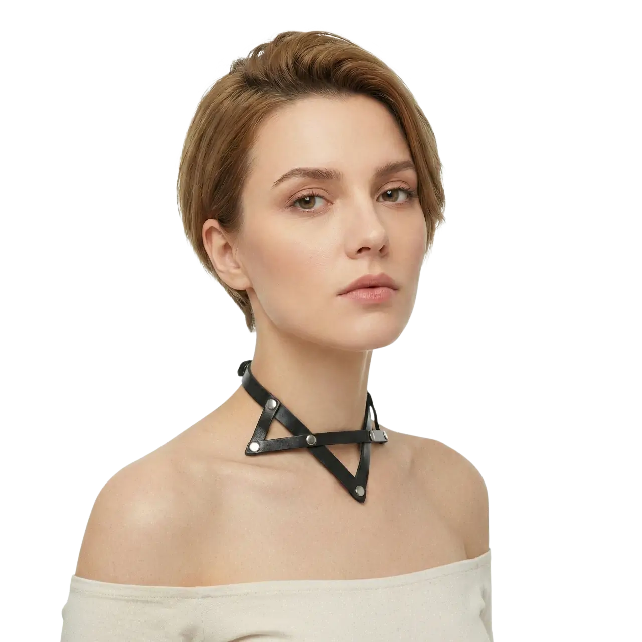 Pentagram tasarım gotik tarz deri choker tasarımının beyaz fonda manken üzerinde sağ yandan pozu.