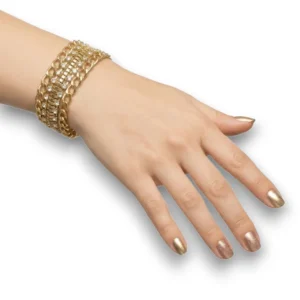 TikiTonki zirkon taşlı gold zincir bileklik manken üzerinde