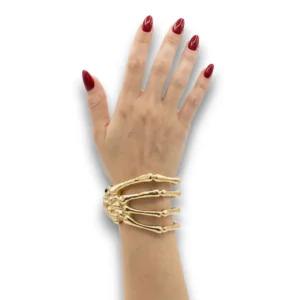 Özel tasarım iskelet el figürlü bileklik manken kolunda