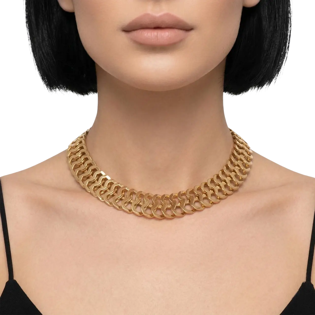 Esnek tasarım çok katmanlı choker kolye gold renginin beyaz arka planda manken üzerinde yakın çekimi.