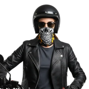 Manken kadın üzerinde kasklı ve gözüne kadar çekili motosiklet üzerinde kurukafa desenli boru bandana unisex boyunluk TikiTonki