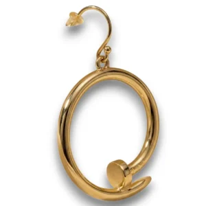 Mankende önden görünen Çivi Küpe Halka Model Gold Tasarım tek küpe